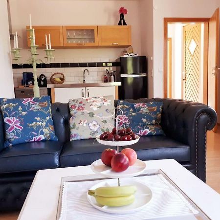 Ferienwohnung Caroline Андернах Екстер'єр фото